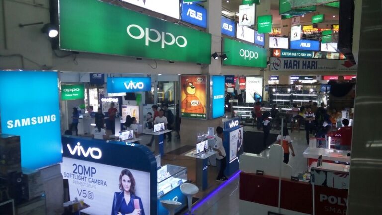 Harga Hp Flagship Tahun Depan Diprediksi Bakal Meroket Harga Hp Flagship Tahun Depan Diprediksi Bakal Meroket