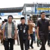 Gubernur Al Haris saat mendampingi Kunjungan Kerja Reses Komisi V DPR RI ke lokasi Stasiun Pompa Air Sungai Asam, Kota Jambi, Senin pagi (14/04).
