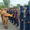Gubernur Jambi Al Haris menyerahkan SK Pegawai Tidak Tetap di lingkup Dinas PUPR Provinsi Jambi.