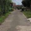 Foto jalan di lorong Anda, Kecamatan kotabaru Jambi yang tidak ada parit untuk saluran air.