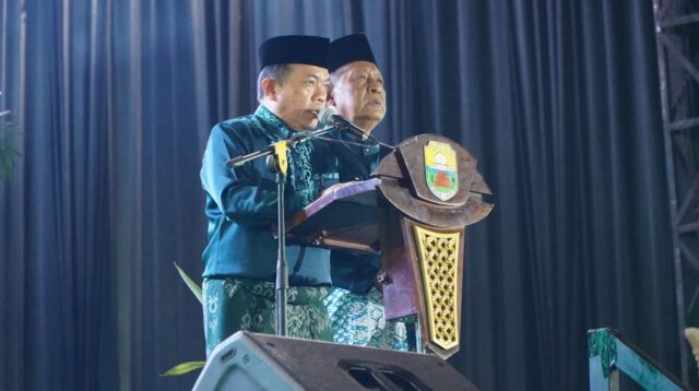 gubernur jambi al haris bersama dengan wagub sani