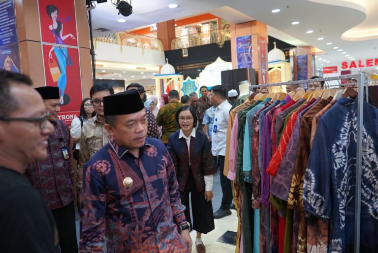 Buka SIGINJAI Fest 2026, Gubernur Al Haris Ajak Warga Jambi Bumikan Ekonomi Syariah