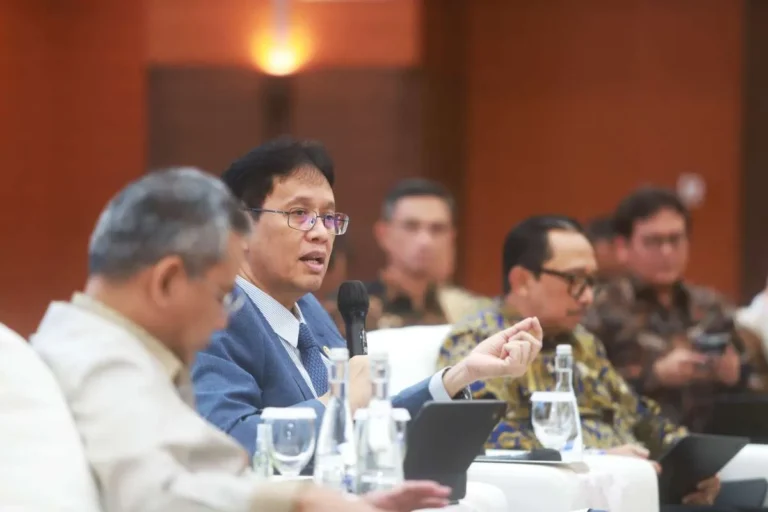Menkeu Purbaya Beri Deadline 6 Bulan: Bawa Pulang Harta di Luar Negeri atau Diperiksa!