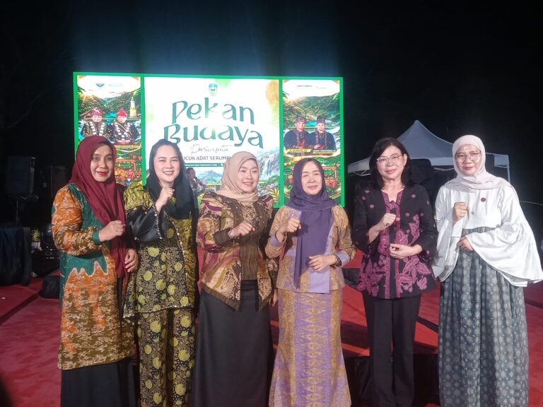 Hesnidar Haris Puji Pekan Budaya Sarolangun: Benteng Generasi Muda Hadapi Arus Modernisasi