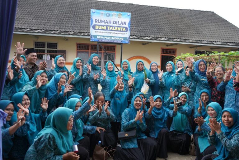Hesti Haris Apresiasi Rumah Dilan Bumi Talenta, Dorong Generasi Muda Berkarya dan Mandiri