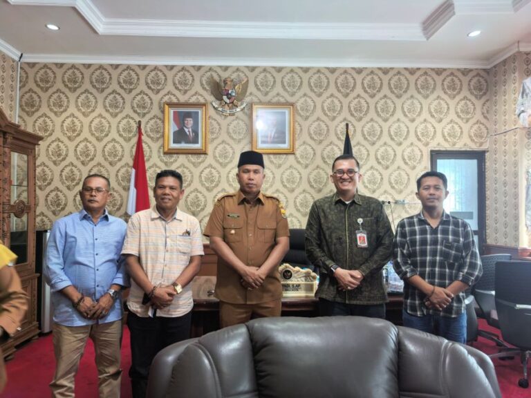 Pererat Hubungan Antardaerah, Kadis Kominfo Jambi Sambangi Pemkot Pariaman