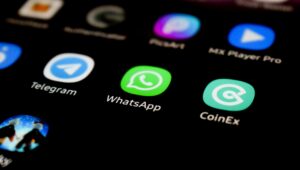 WhatsApp Kini Bisa Digunakan di Dua HP Sekaligus: Simak Cara Praktisnya!
