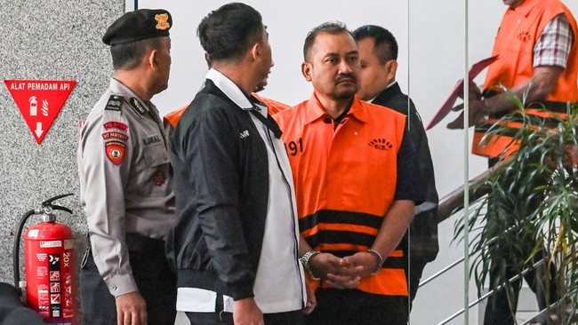 KPK Sita Emas dan Logam Mulia dari Rumah Dinas Bupati Pemalang dalam Kasus Dugaan Pemerasan