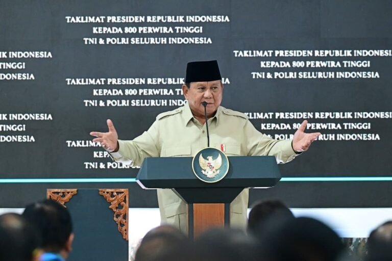 Pesan Tegas di Istana: Prabowo Kumpulkan 800 Pati TNI-Polri, Sentil Keras Ego Sektoral!