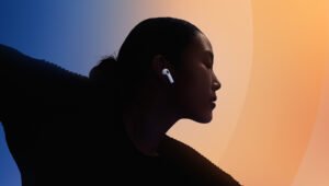 Review AirPods 5: Perbaikan Signifikan di Desain Terbuka, Layak Dilirik Pengguna Non-In-Ear